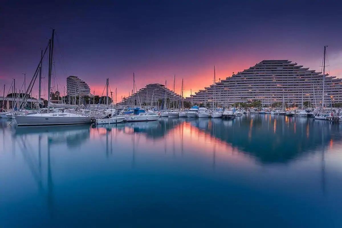 Cote D'Azur Joli Studio 50M Plage, Climatisation , Parking. ヴィルヌーヴ・ルベ エクステリア 写真